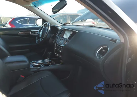 2014 Nissan Pathfinder Platinum z USA, uszkodzony, nr VIN 5N1AR2MM8EC701356